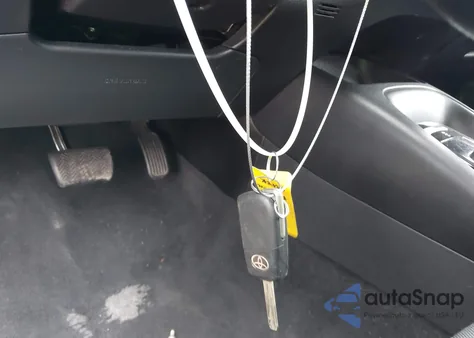 2022 Toyota Corolla Le z USA, uszkodzony, nr VIN 5YFEPMAE2NP280147